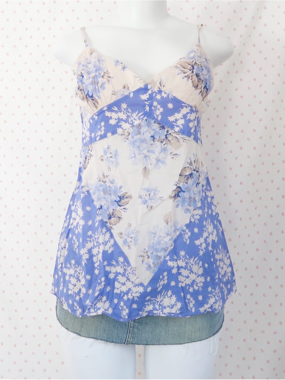 Y2k Guess Vintage Blue & White Floral Lace babydoll Cami